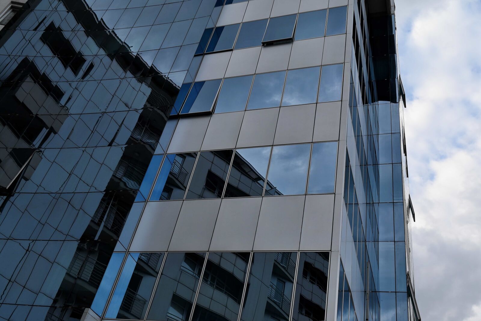 Nikon D5500 sample photo. Blue, architecture, building, skyscraper photography