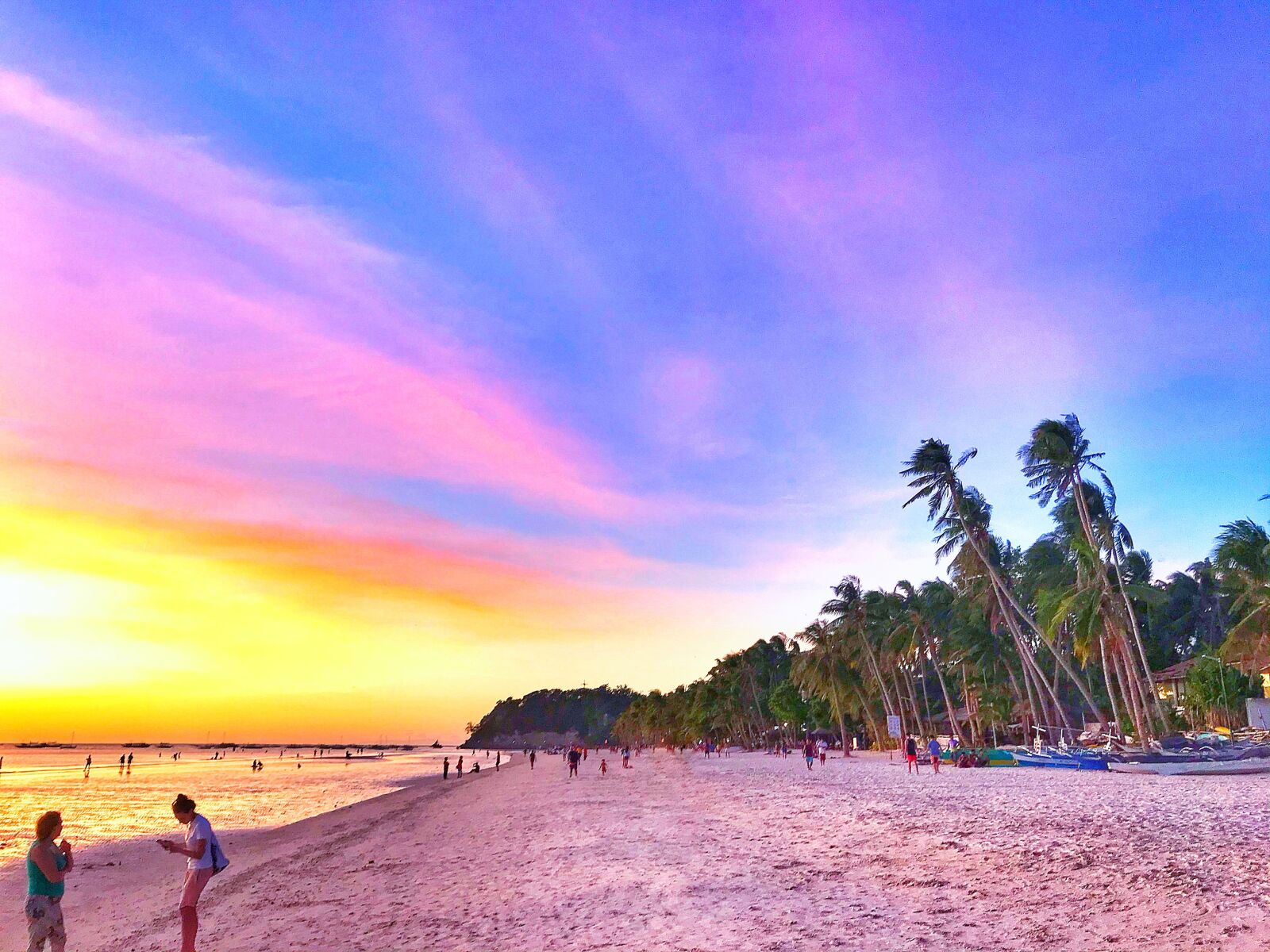 iPhone 7 back camera 3.99mm f/1.8 sample photo. Boracay, philippines, colorful photography