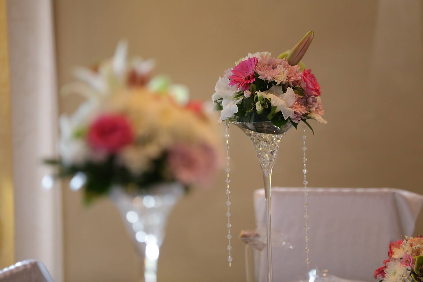 Canon EOS 6D + Canon EF 70-200mm F2.8L IS II USM sample photo. Decoration, wedding venue, wedding photography