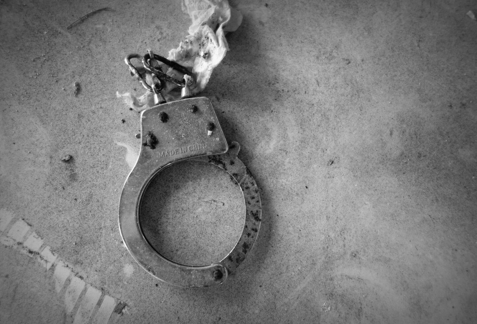 Sony Cyber-shot DSC-RX100 sample photo. Handcuffs, shackles, crime photography
