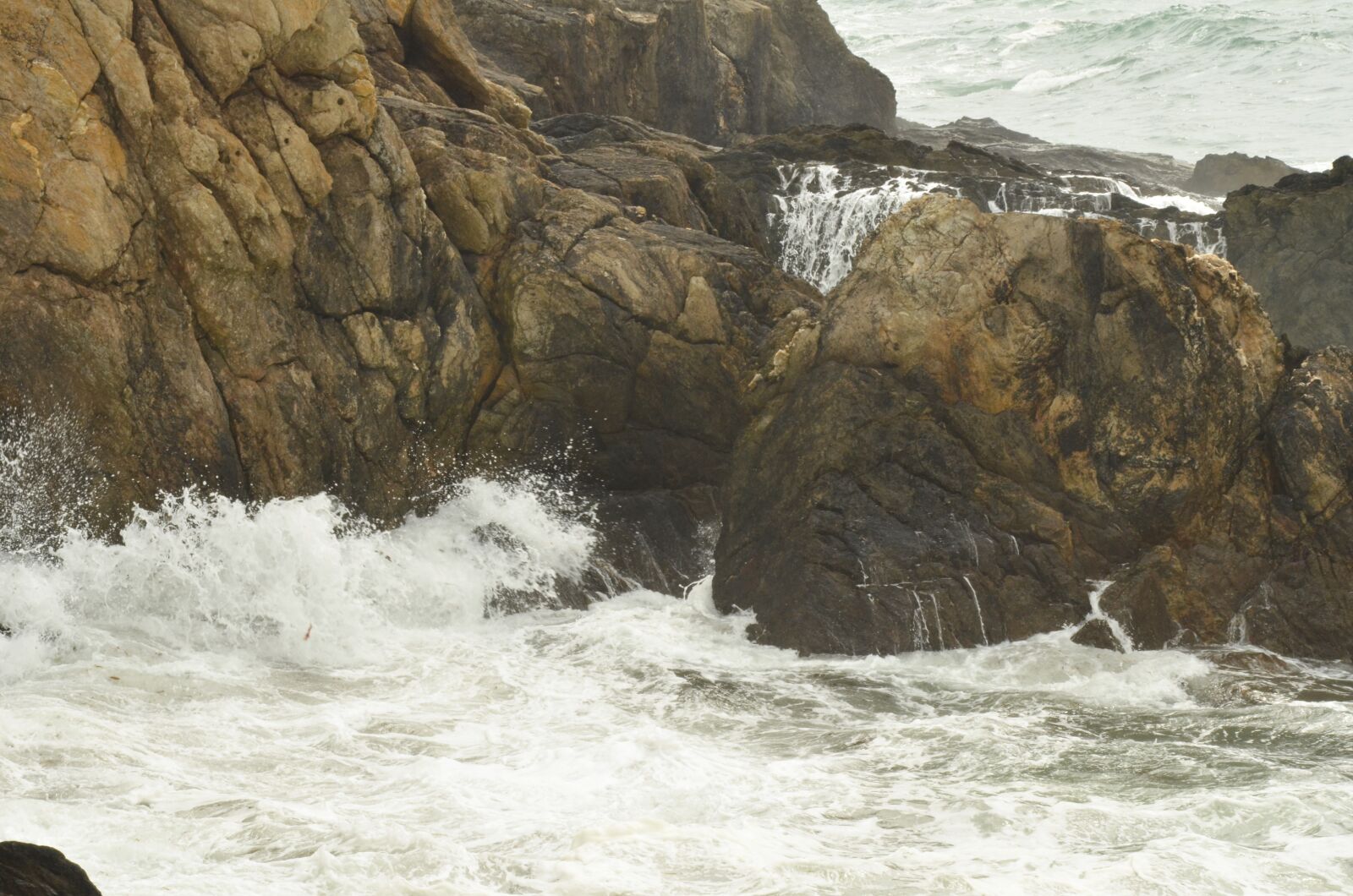 Nikon D7000 sample photo. Rock, coast, stone photography