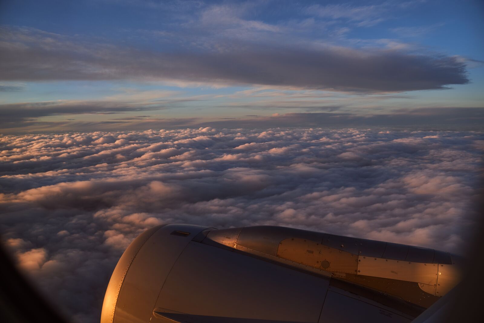 Sony a7 III + Tamron 28-75mm F2.8 Di III RXD sample photo. Flight, sunrise, sun photography
