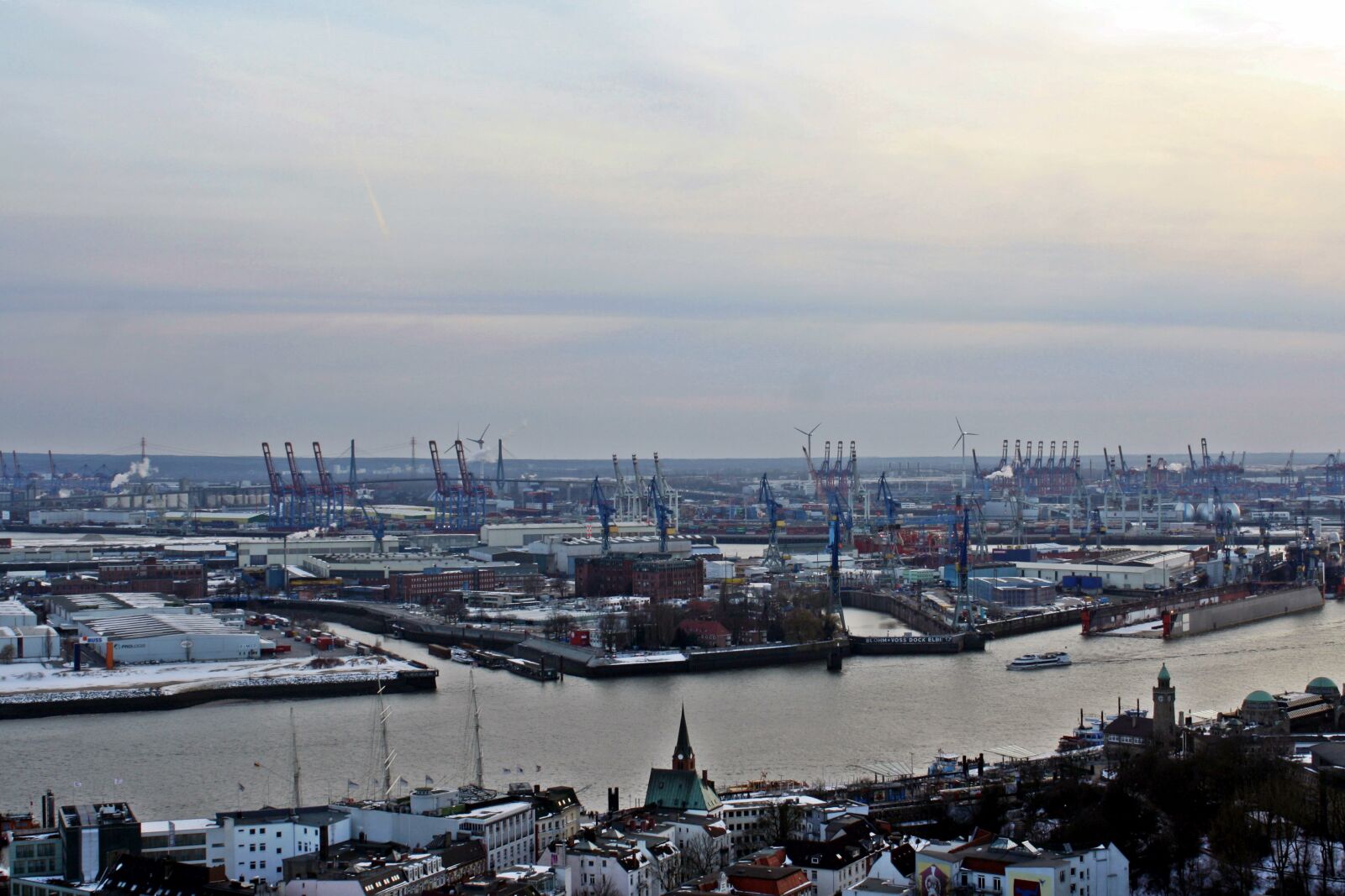 Canon EOS 1000D (EOS Digital Rebel XS / EOS Kiss F) sample photo. Hamburg, port motifs, michel photography