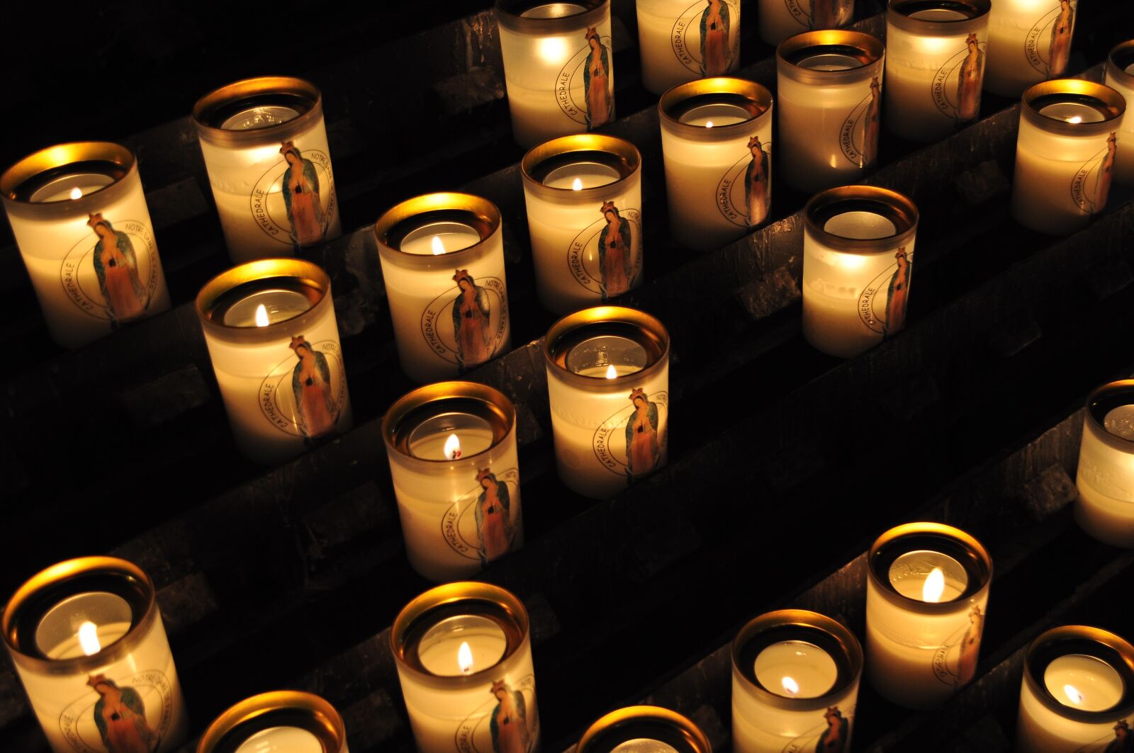 Nikon D5000 sample photo. Candles, light, flame photography
