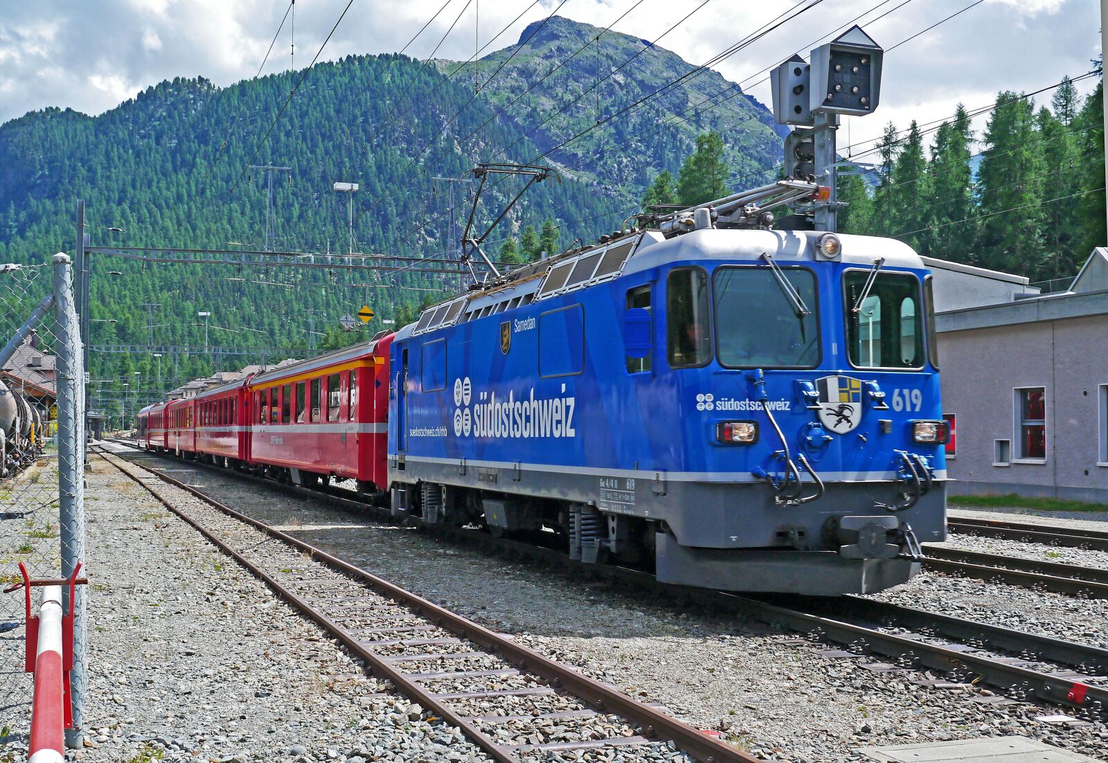 Panasonic Lumix DMC-G3 sample photo. Rhaetian railways, engadin, graub photography