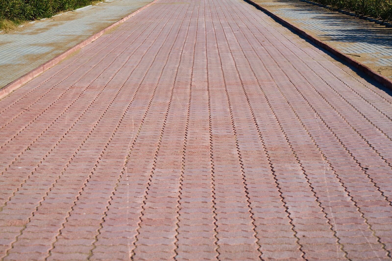 Sony a7R II sample photo. Ground, road, red photography