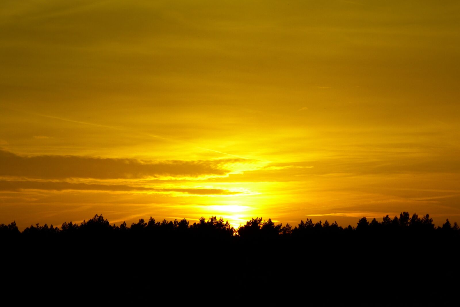 Panasonic Lumix DMC-FZ150 sample photo. Sunset, colorful, sky photography