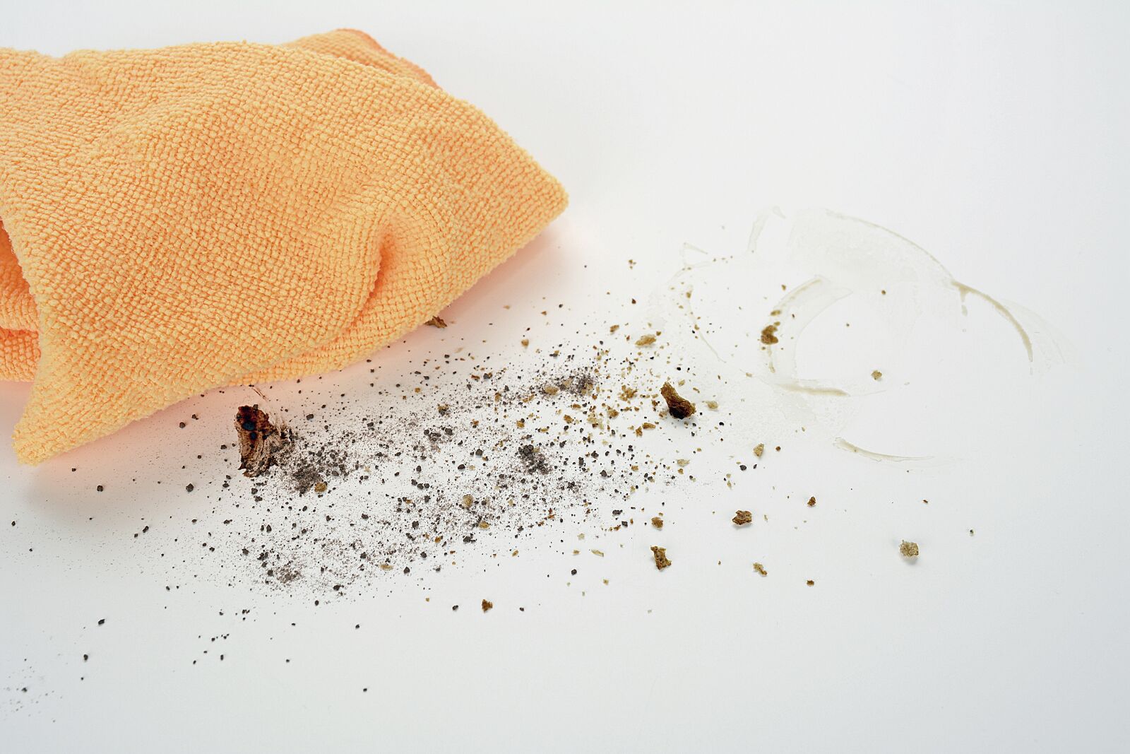 Nikon D7100 sample photo. Micro-fiber cloth, clean, cleaning photography