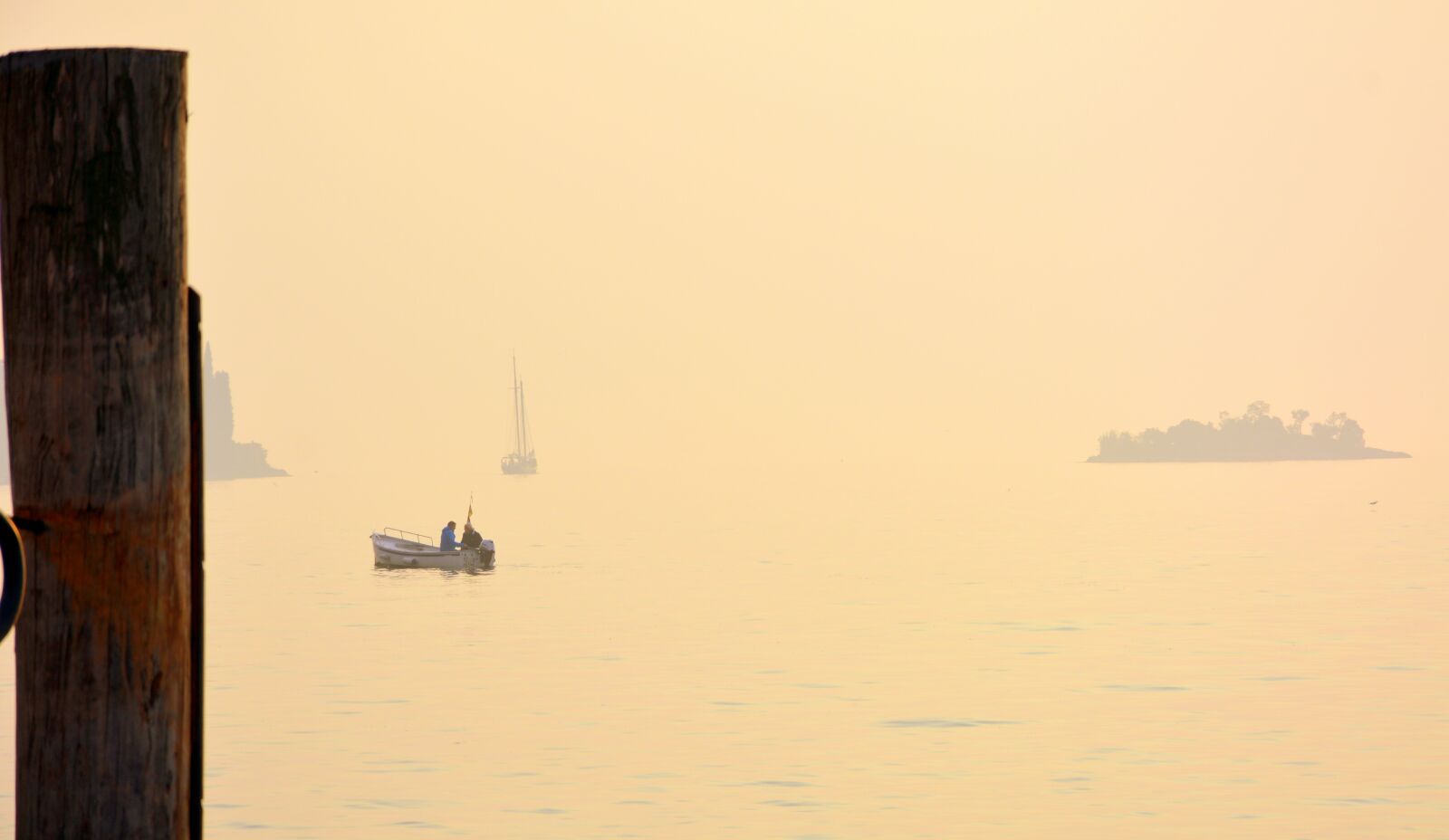 Nikon D7100 sample photo. Mooring, boat, lake photography