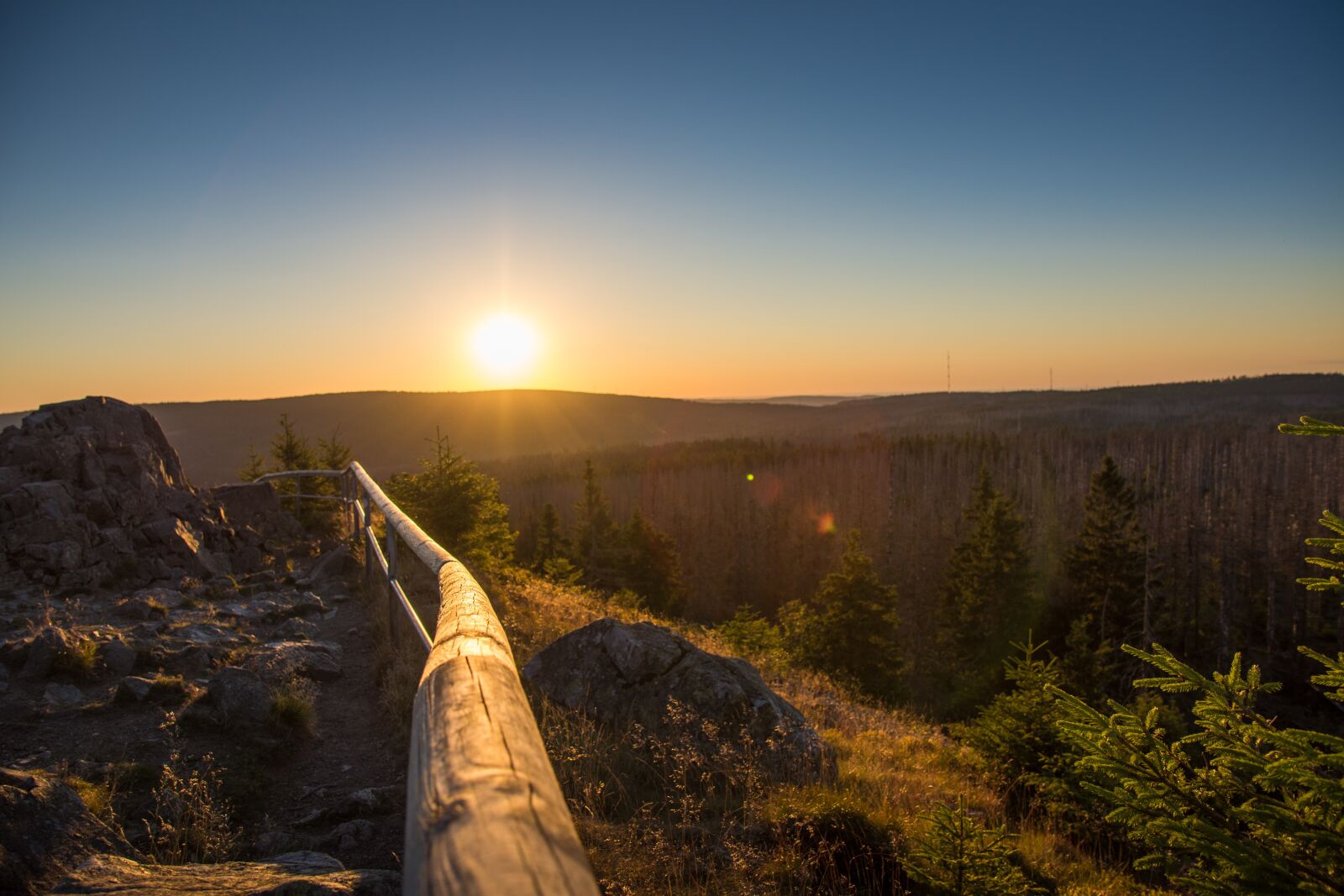 Nikon D7200 sample photo. Sunset, mountains, resin photography