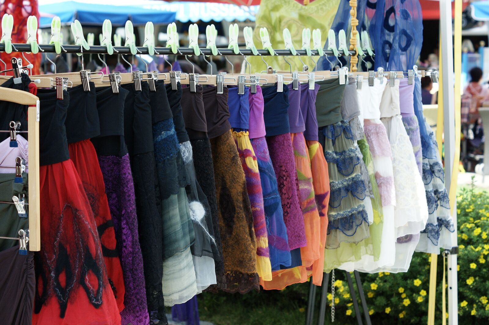 Sony Alpha DSLR-A290 sample photo. Dresses, clothing, laundry photography