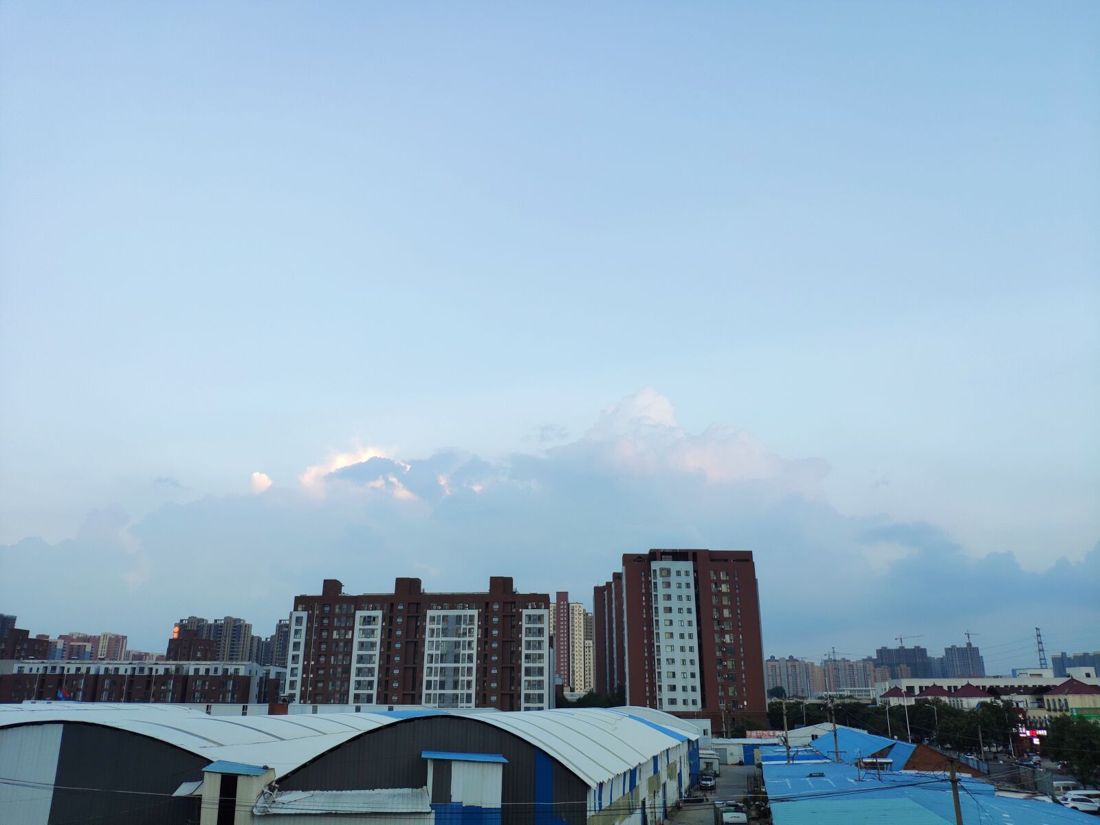 Xiaomi MIX 2S sample photo. Sky, cloud, building photography