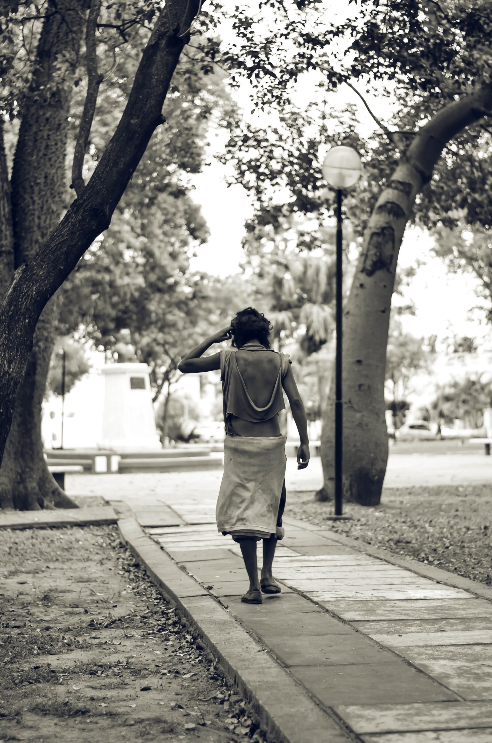 Nikon D5100 sample photo. Crazy, indigent, society photography