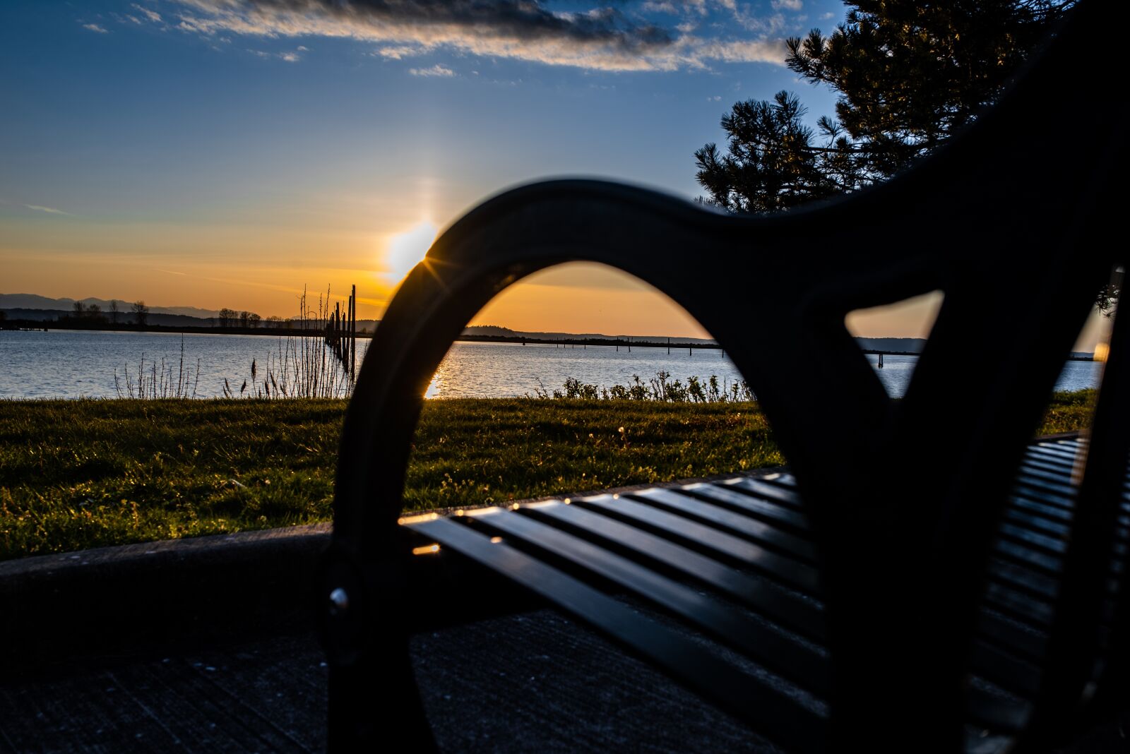 Nikon D750 sample photo. Sunset, water, ocean photography