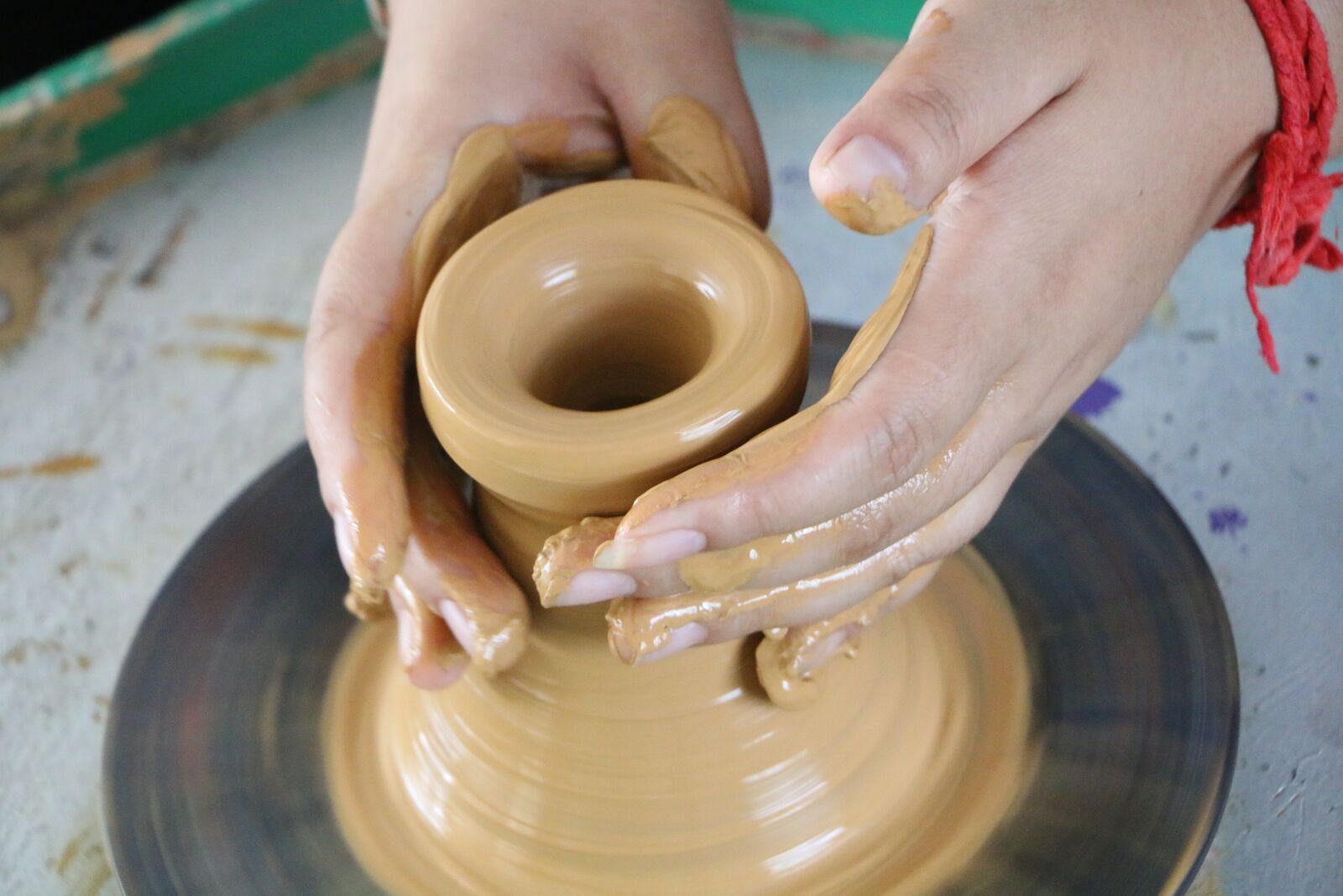 Canon EOS 70D sample photo. Clay sculpture, manual, manufacture photography