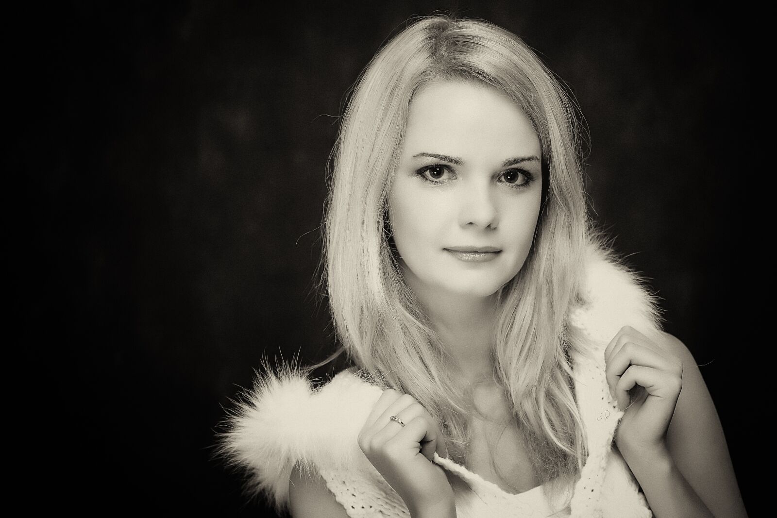 Canon EOS 20D sample photo. Girl, white, angel photography