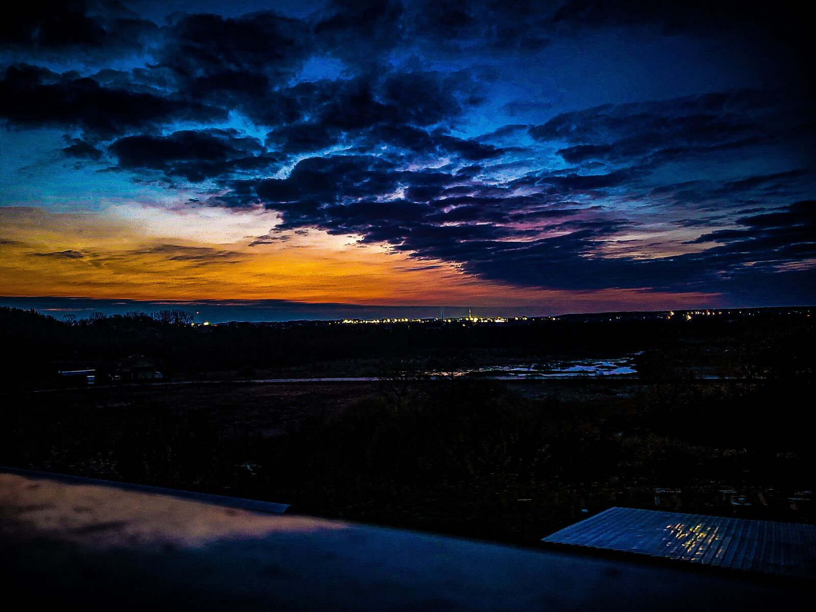 Samsung Galaxy Note 9 Rear Camera sample photo. Sunset, sky, home photography