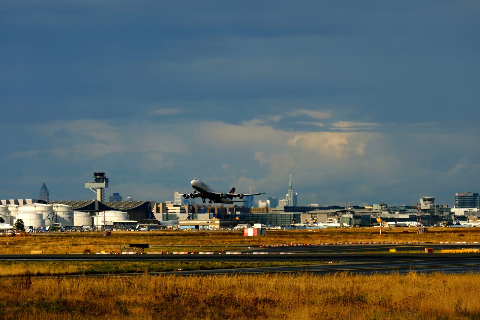 Fujifilm X-T20 sample photo. Aircraft, take off, departure photography