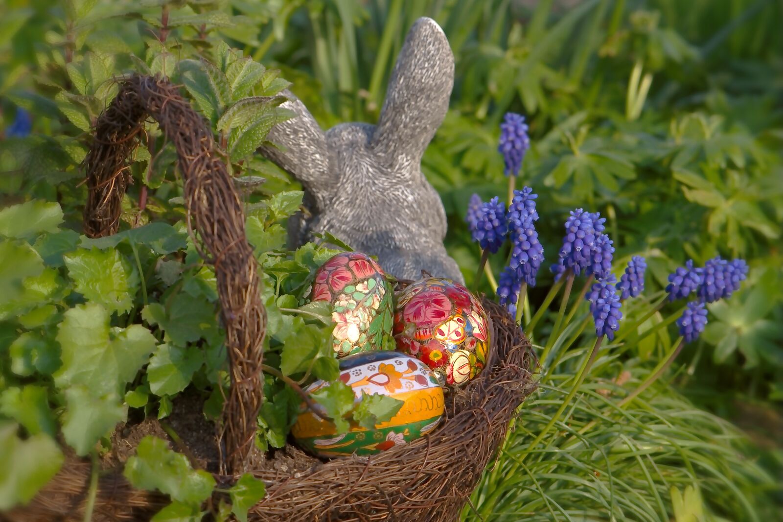 Nikon D5600 sample photo. Easter, easter bunny, figure photography