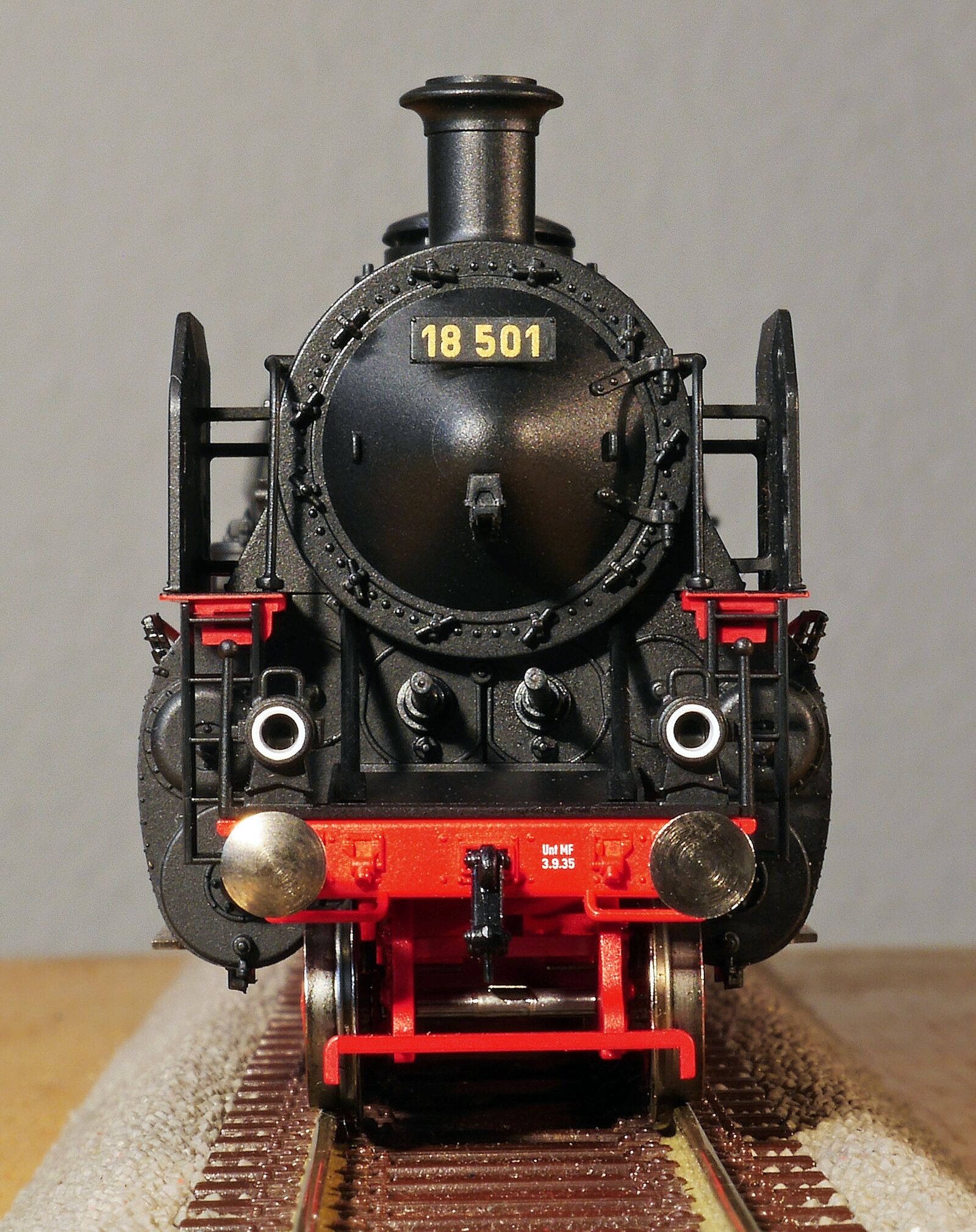 Panasonic Lumix DMC-GH3 sample photo. Steam locomotive, model, scale photography