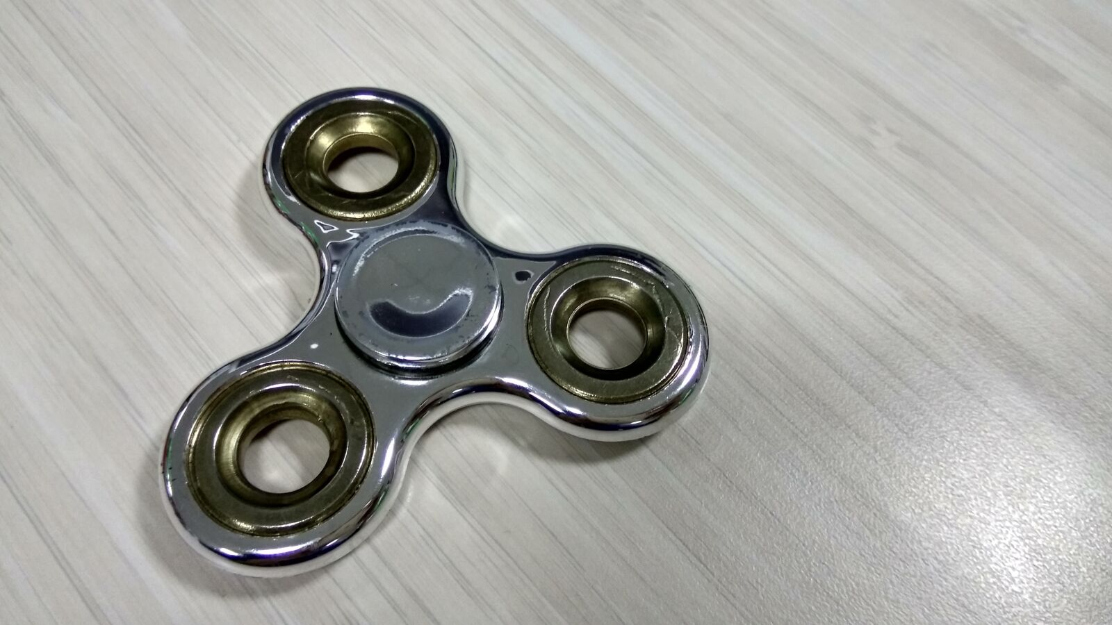 Xiaomi MI MAX sample photo. Spinner, toy, educative photography
