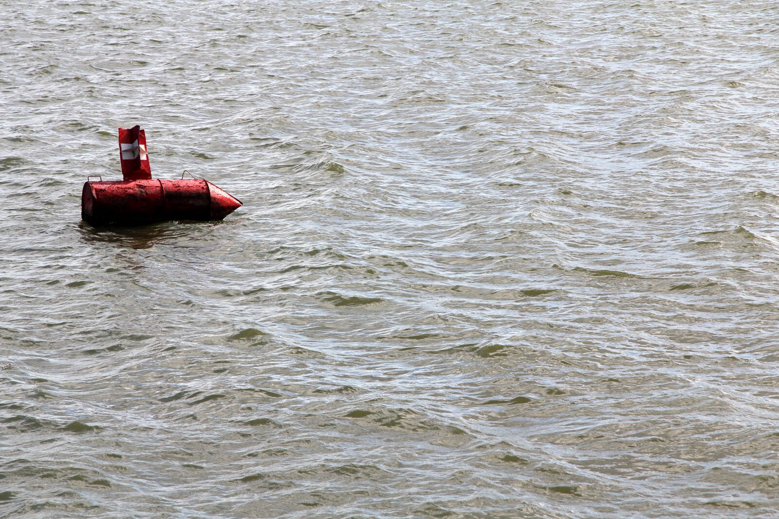 Canon EF-S 17-85mm F4-5.6 IS USM sample photo. Buoy, water, river photography