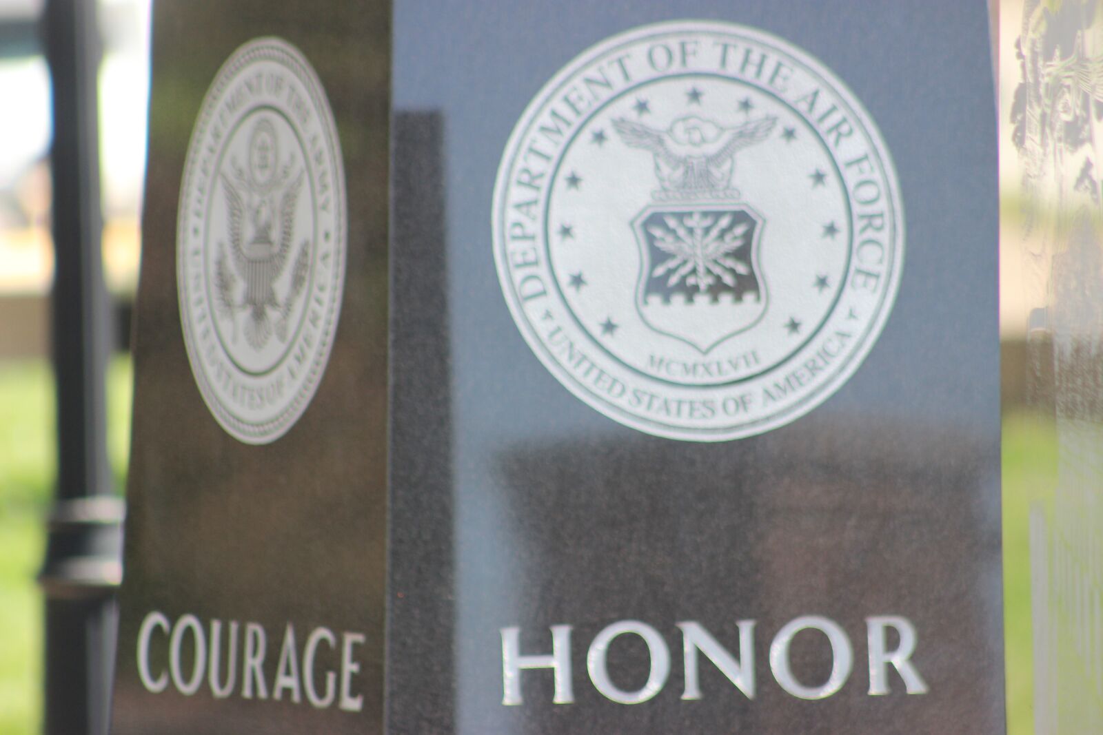 Canon EOS 600D (Rebel EOS T3i / EOS Kiss X5) sample photo. Courage, honor, veteran photography