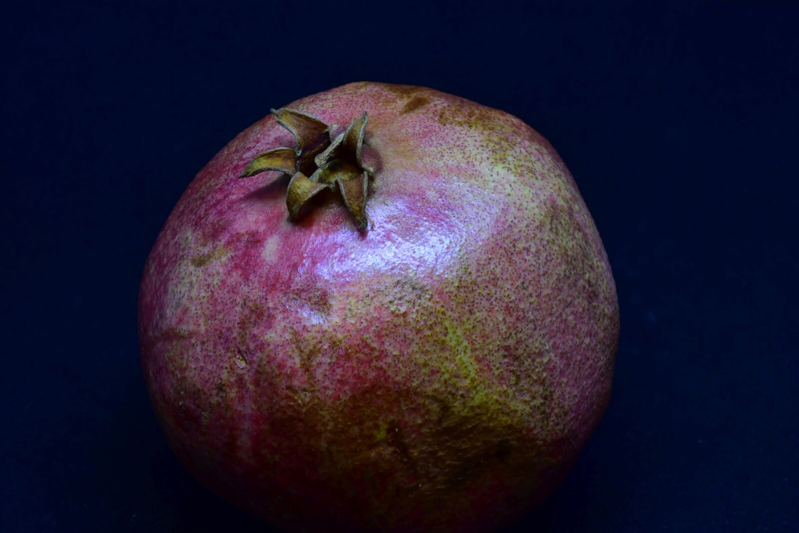 Nikon D7200 sample photo. Pomegranate, fruit, red photography