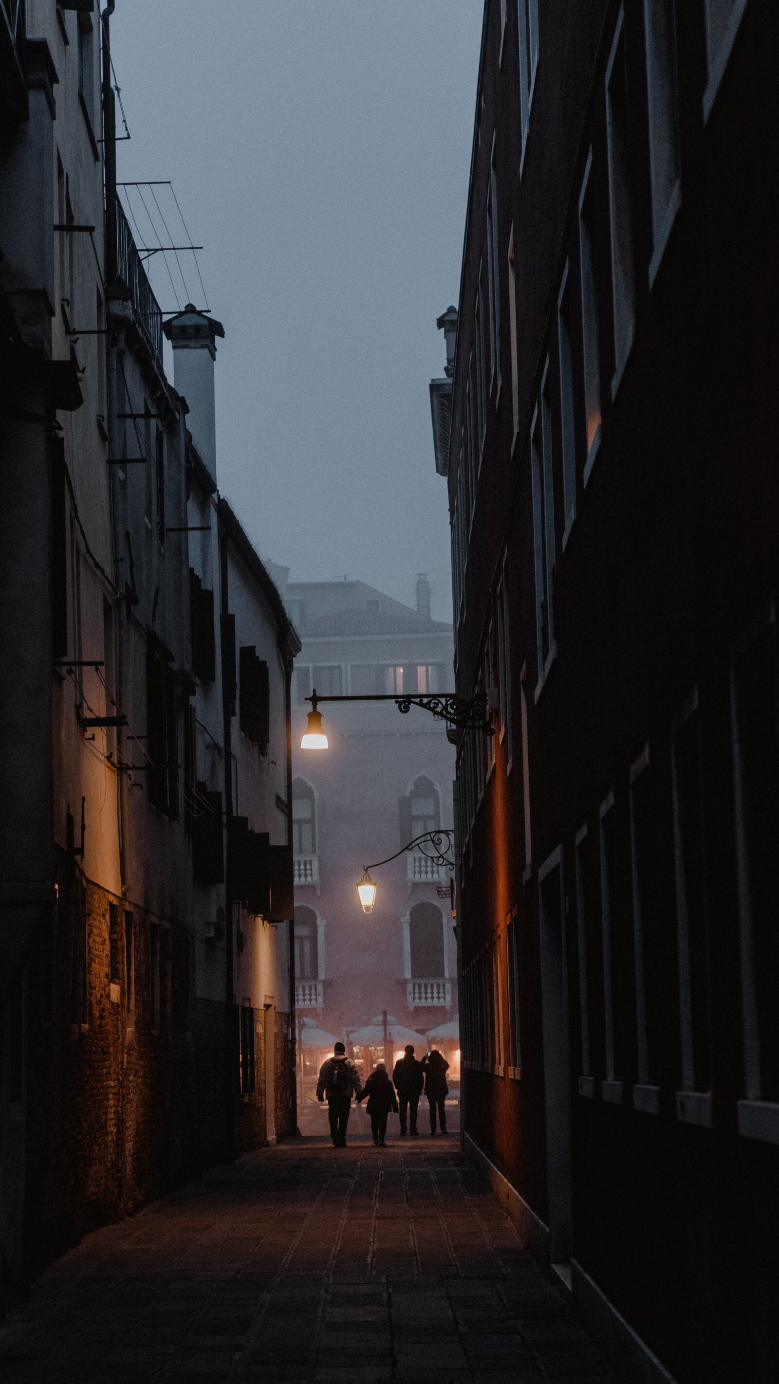 Sony a7 III + Sony Sonnar T* FE 55mm F1.8 ZA sample photo. Italy, venice, city photography