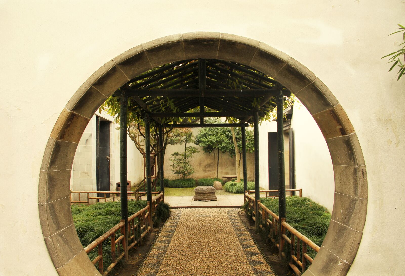 Canon EOS 60D sample photo. Suzhou, gardens, pathway photography