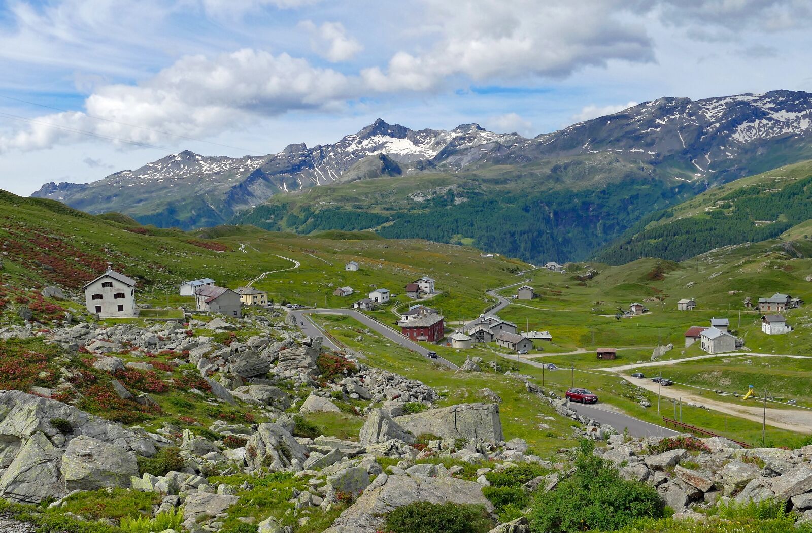 Panasonic Lumix DMC-FZ1000 sample photo. Mountains, alpine, nature photography