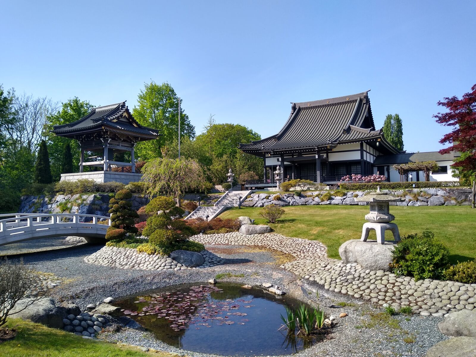 Motorola moto g(7) power sample photo. Japan, düsseldorf, shrine photography