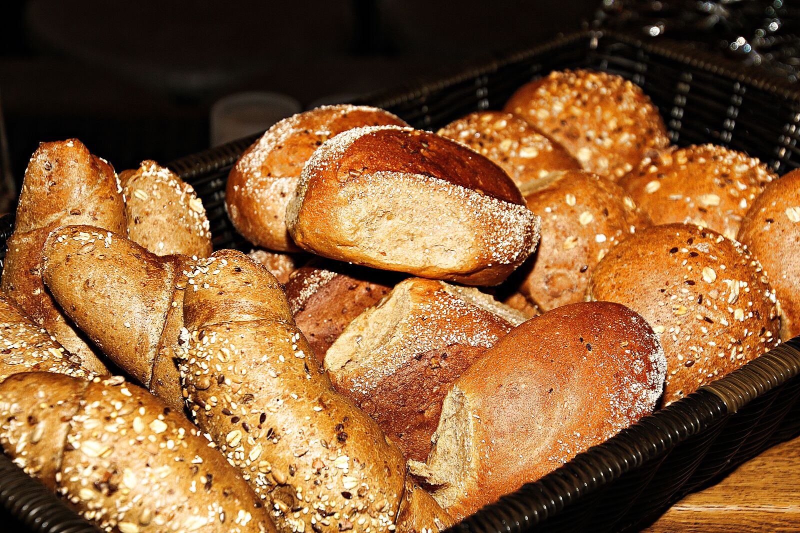 Canon EOS 70D sample photo. Bread, roll, food photography