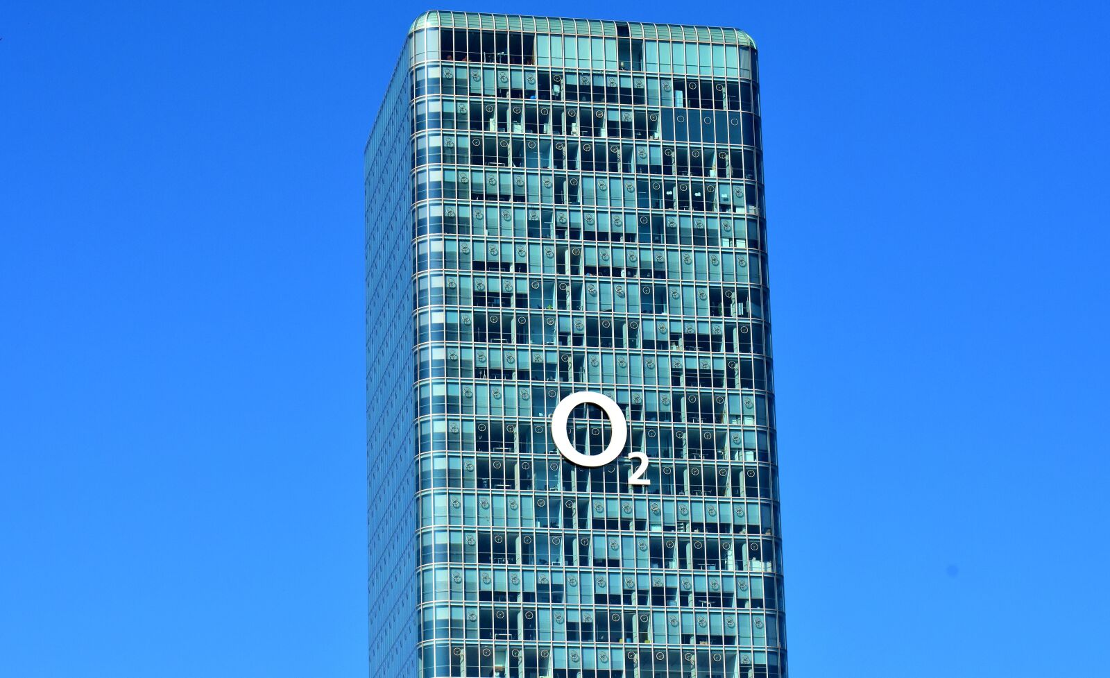 Nikon D7200 sample photo. Skyscraper, tower, skyline photography