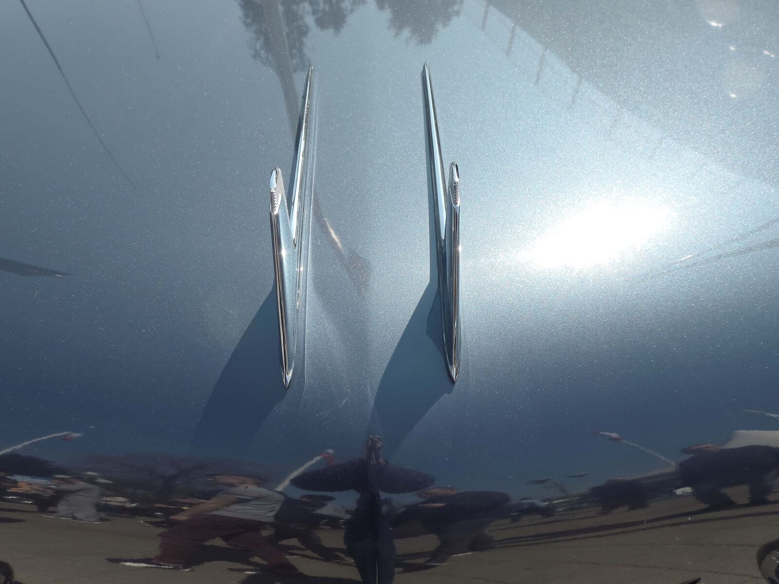 Nikon Coolpix P520 sample photo. Car, chrome, metallic, reflection photography