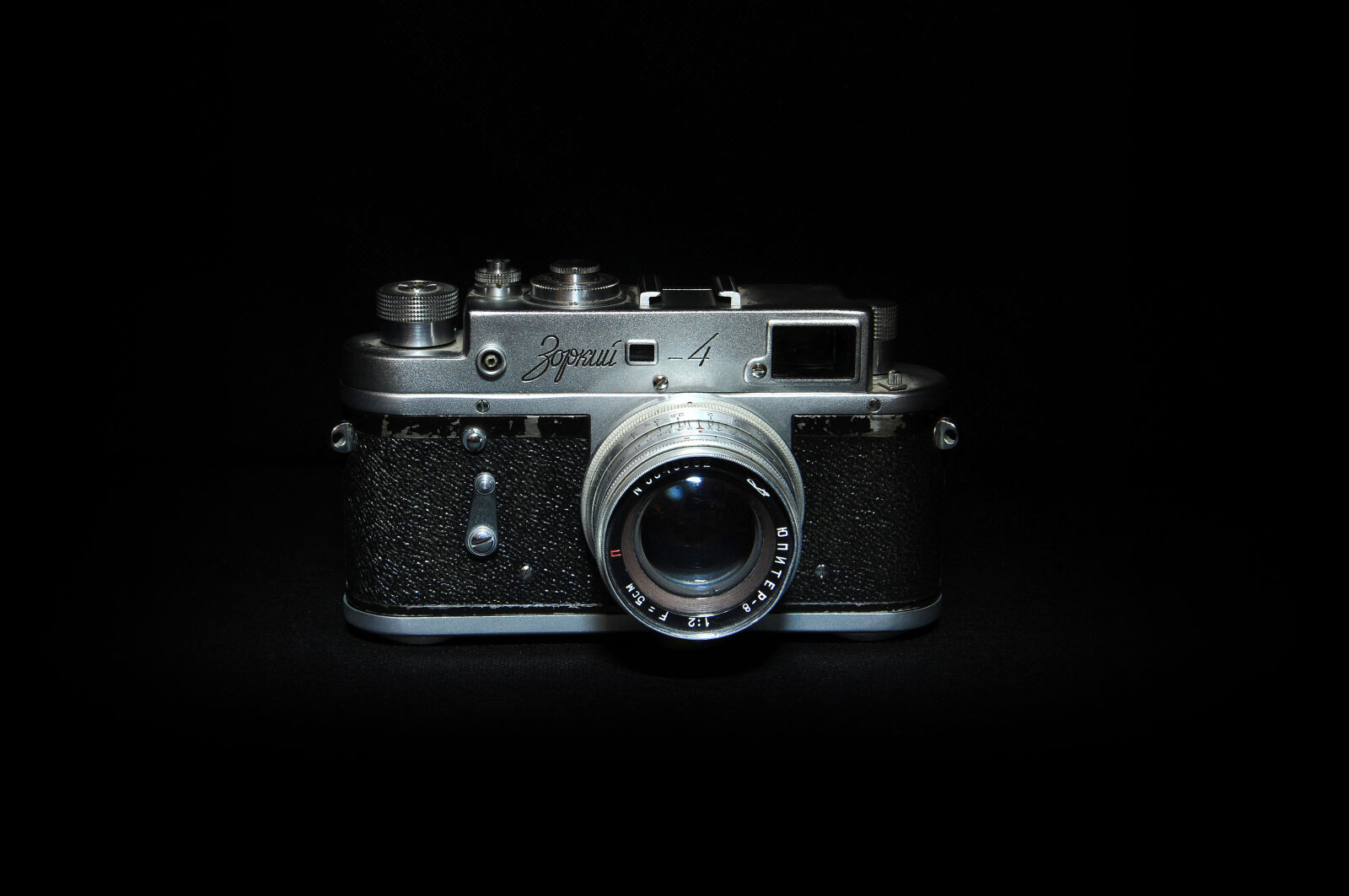 Nikon AF-S DX Nikkor 17-55mm F2.8G ED-IF sample photo. Analogue, antique, aperture, black photography