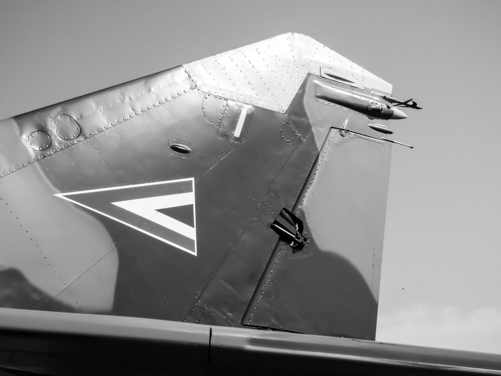 Panasonic DMC-FZ72 sample photo. Aircraft, wing, tail photography