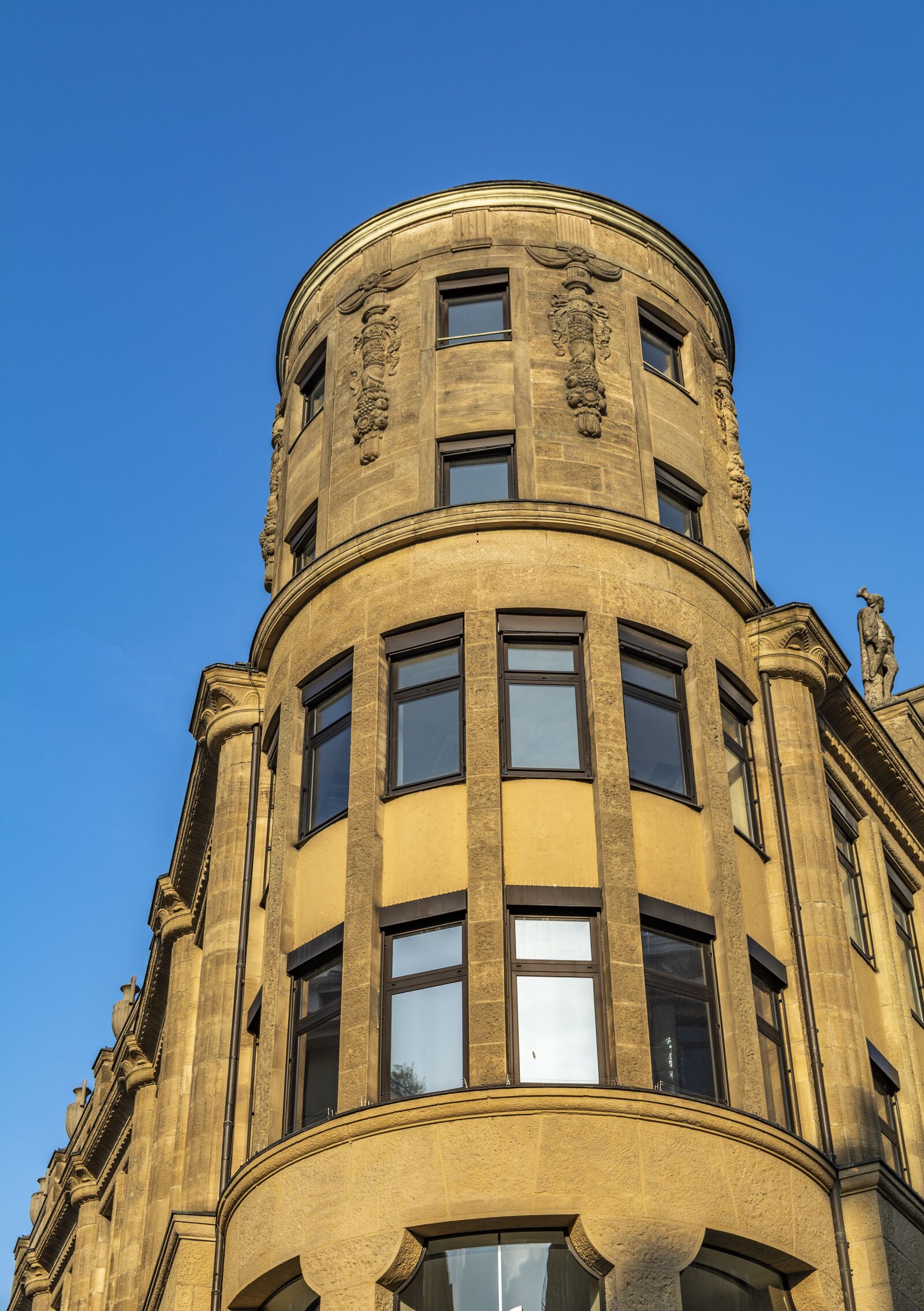 Nikon D5200 sample photo. Building, sky, sandstone photography