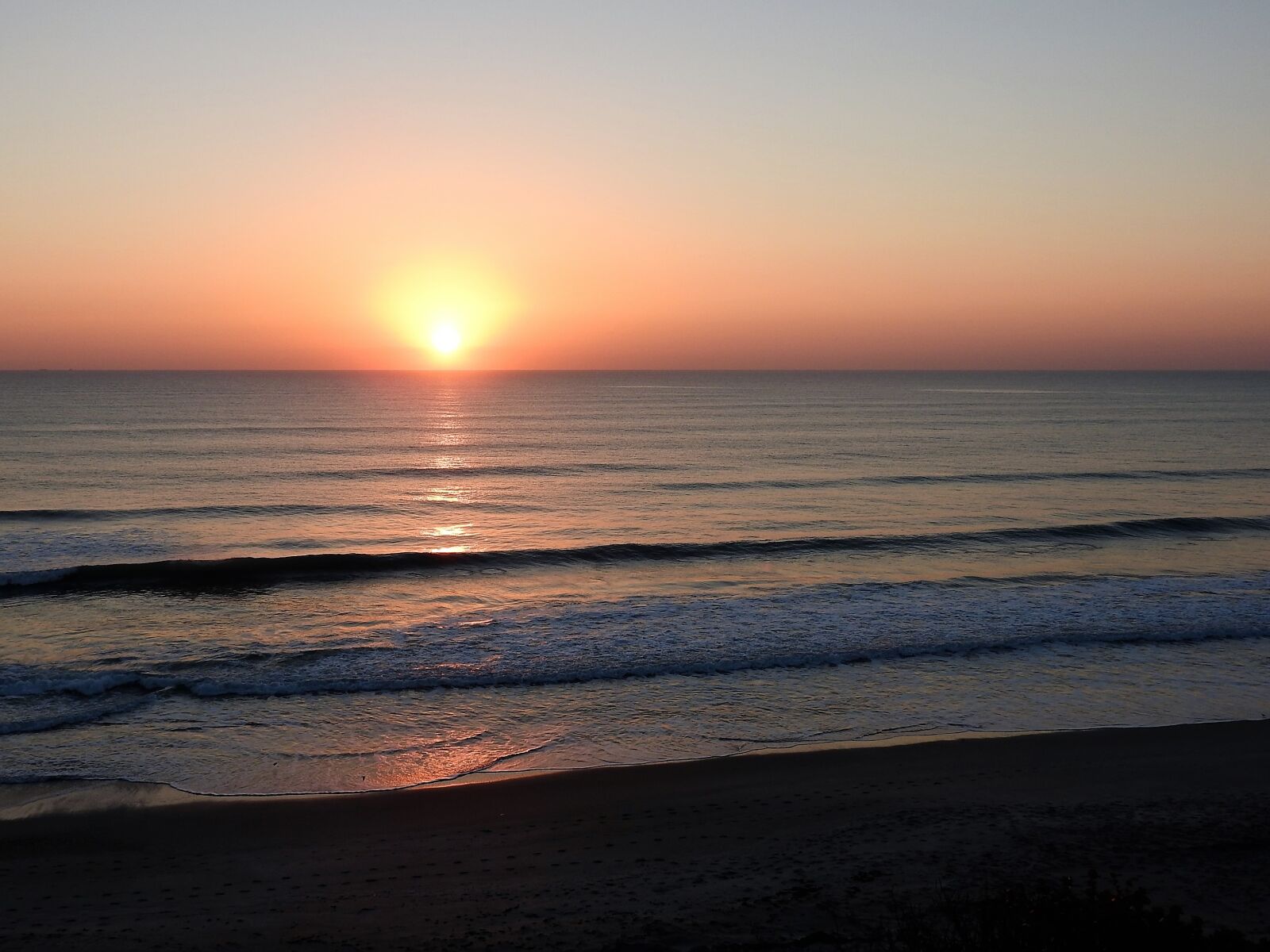 Nikon Coolpix P610 sample photo. Sunset, florida, beach photography