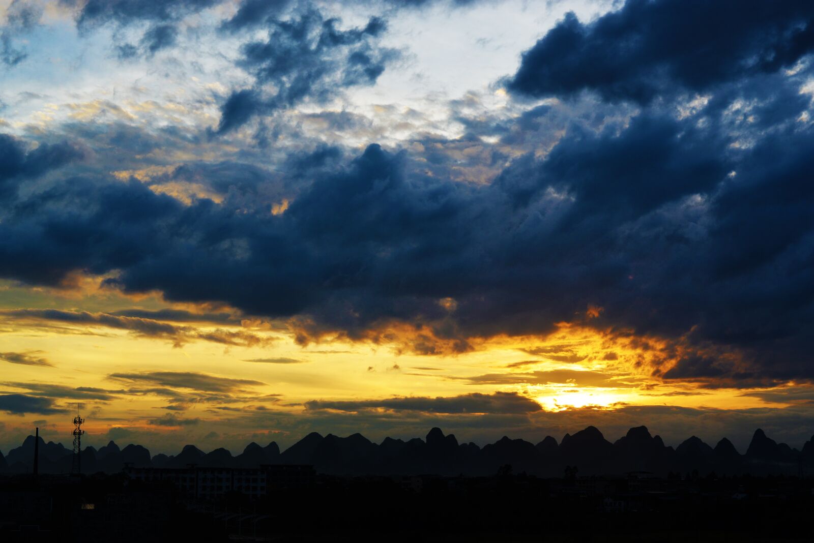 Nikon D610 sample photo. 天气, 夕阳, 风景 photography
