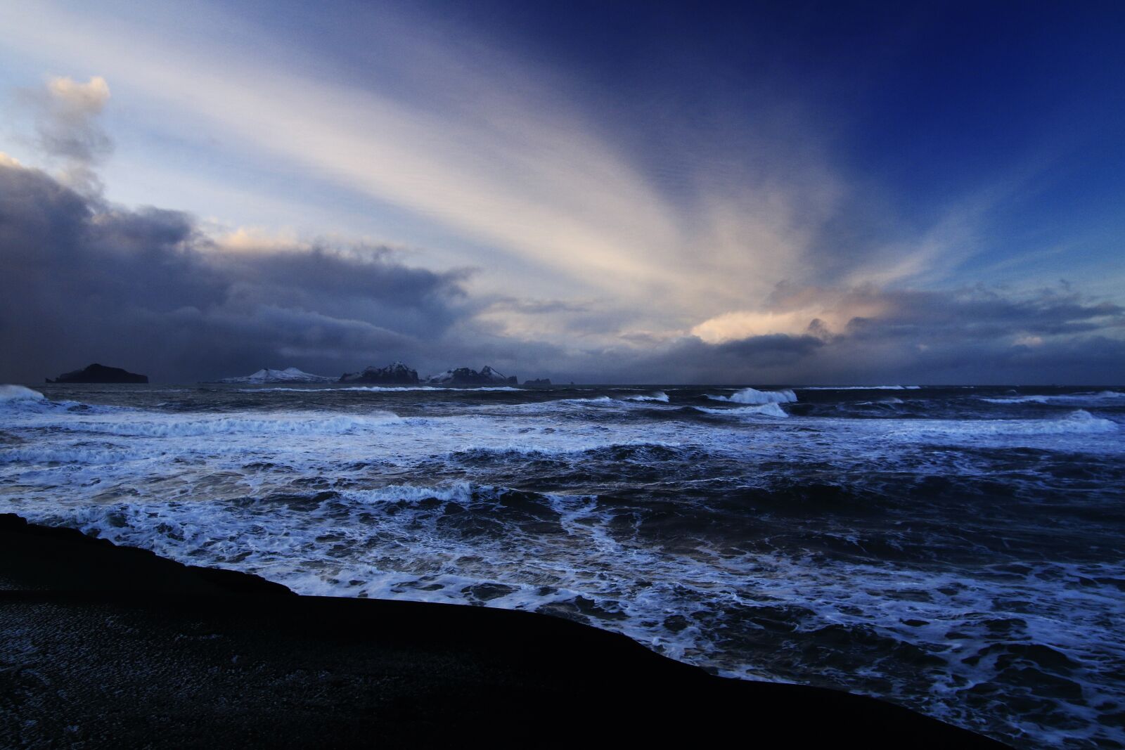 Canon EOS 70D sample photo. Sea, storm, iceland photography
