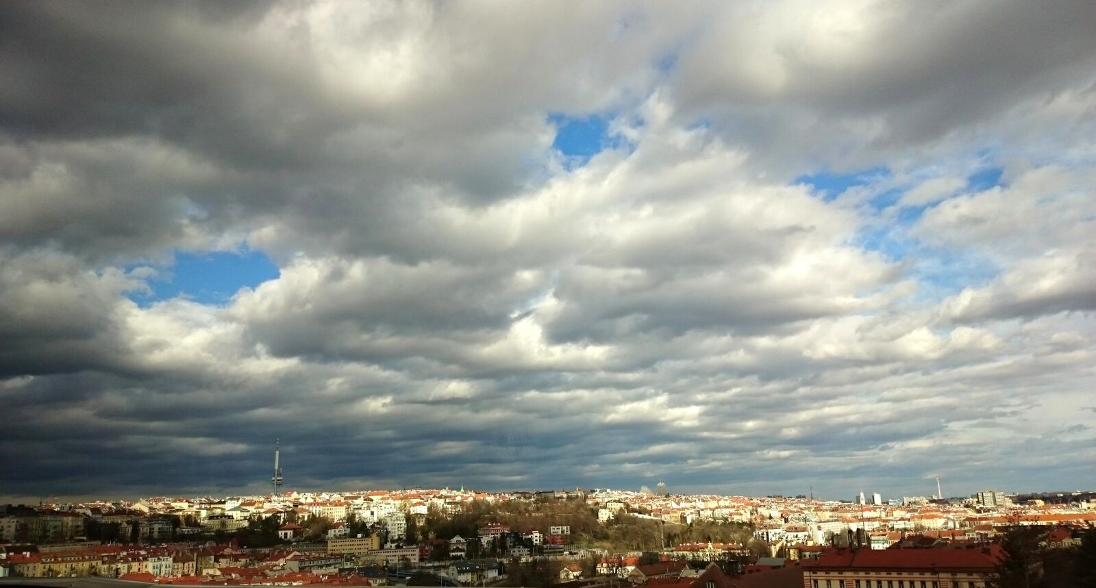 Sony Xperia Z1 Compact sample photo. Prague, city, clouds photography