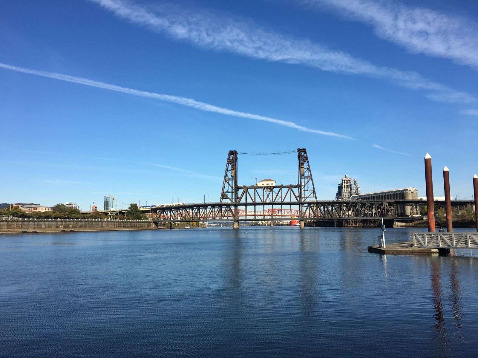 Apple iPhone 6s sample photo. Bridge, river, portland photography