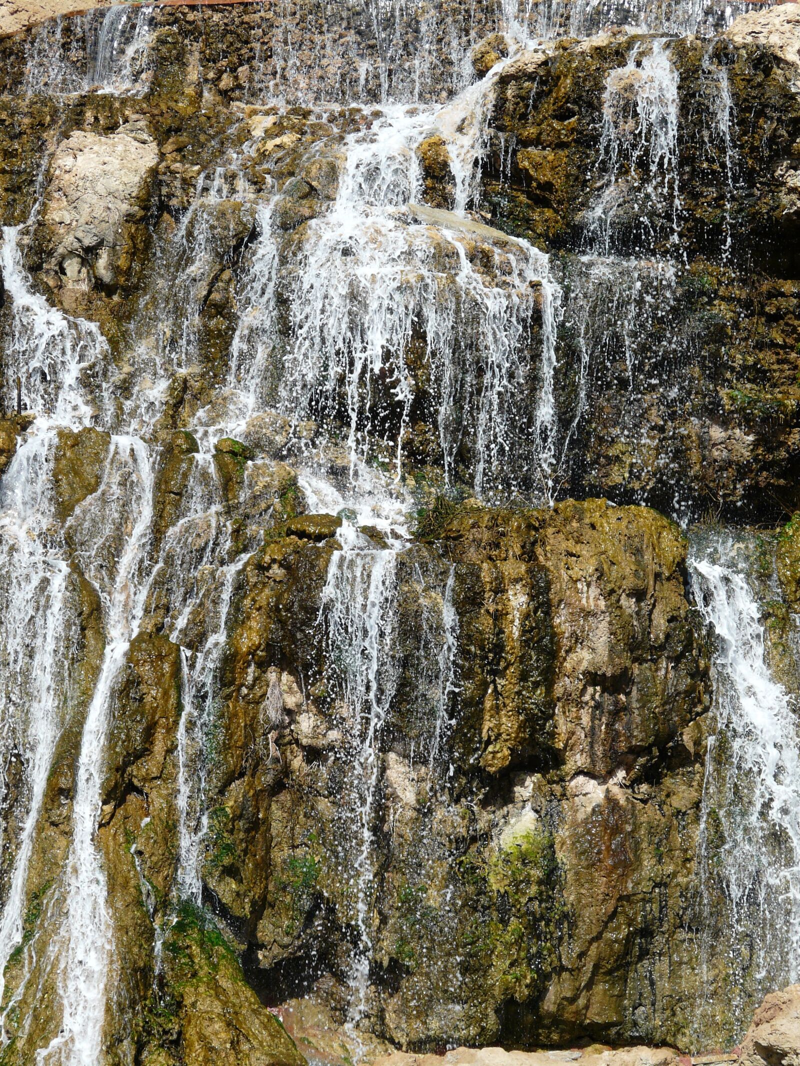 Panasonic DMC-FZ18 sample photo. Waterfall, bach, water photography