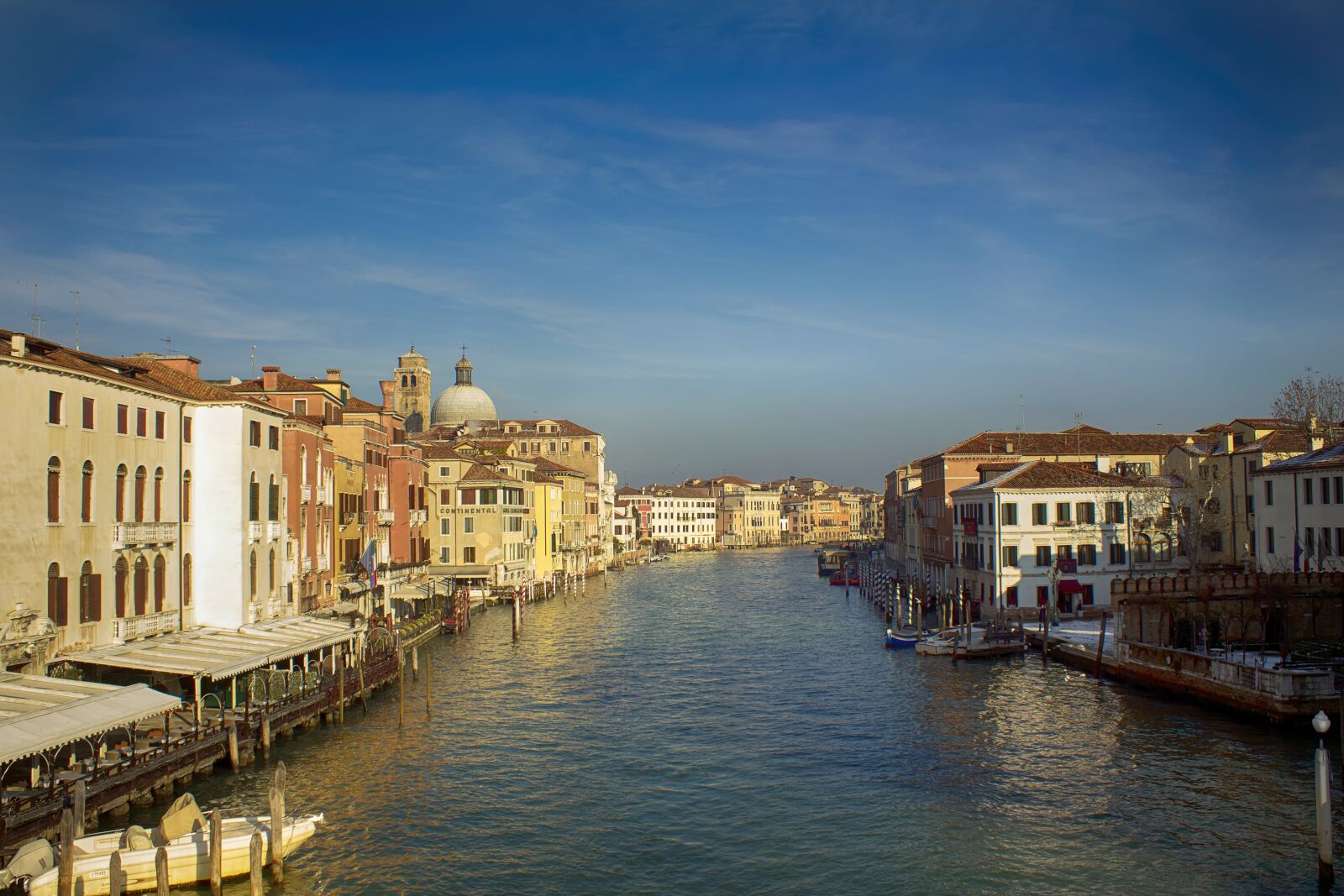 Canon EOS 600D (Rebel EOS T3i / EOS Kiss X5) sample photo. Venice, italy, sea photography