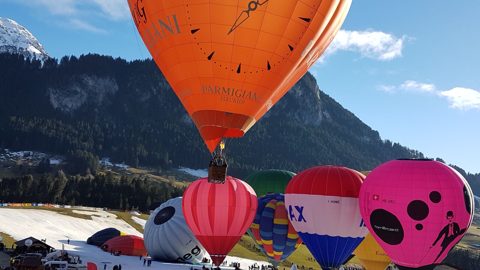 Samsung Galaxy S7 Edge sample photo. Balloon, travel, outdoors photography