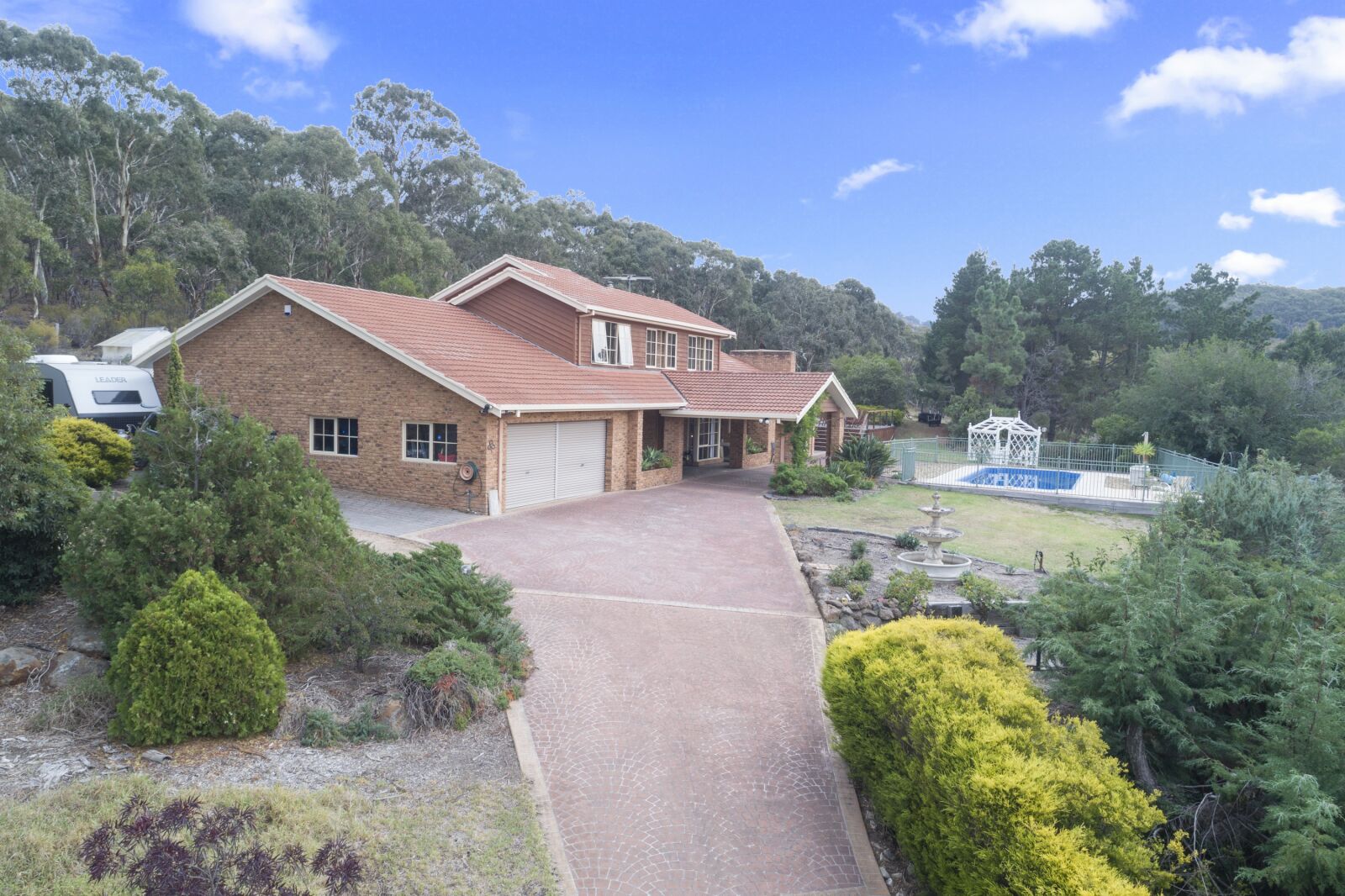 DJI FC6310 sample photo. Scenery, nice house, sky photography