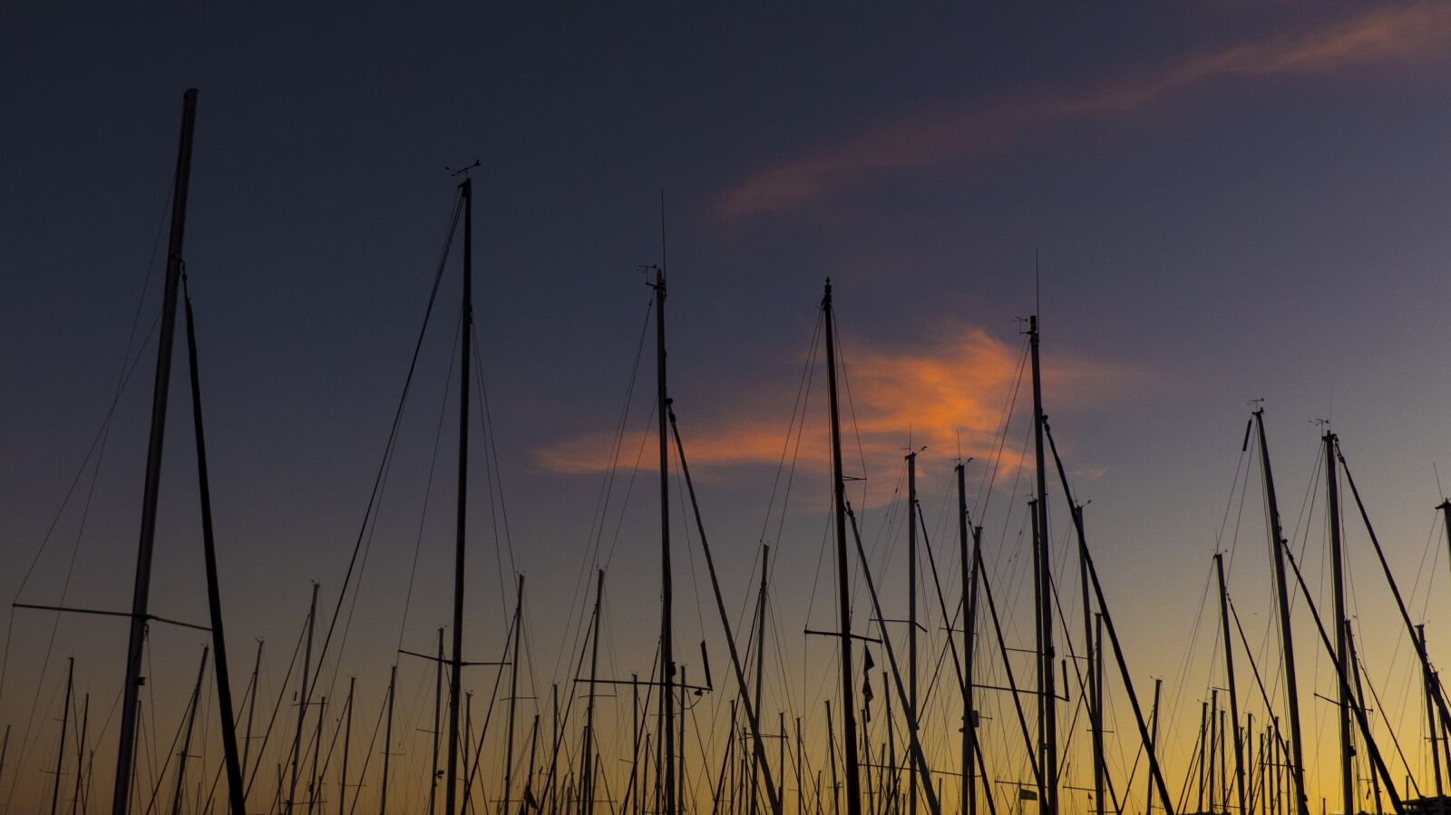 Panasonic Lumix DMC-FZ300 sample photo. Masts, sunset, mast photography