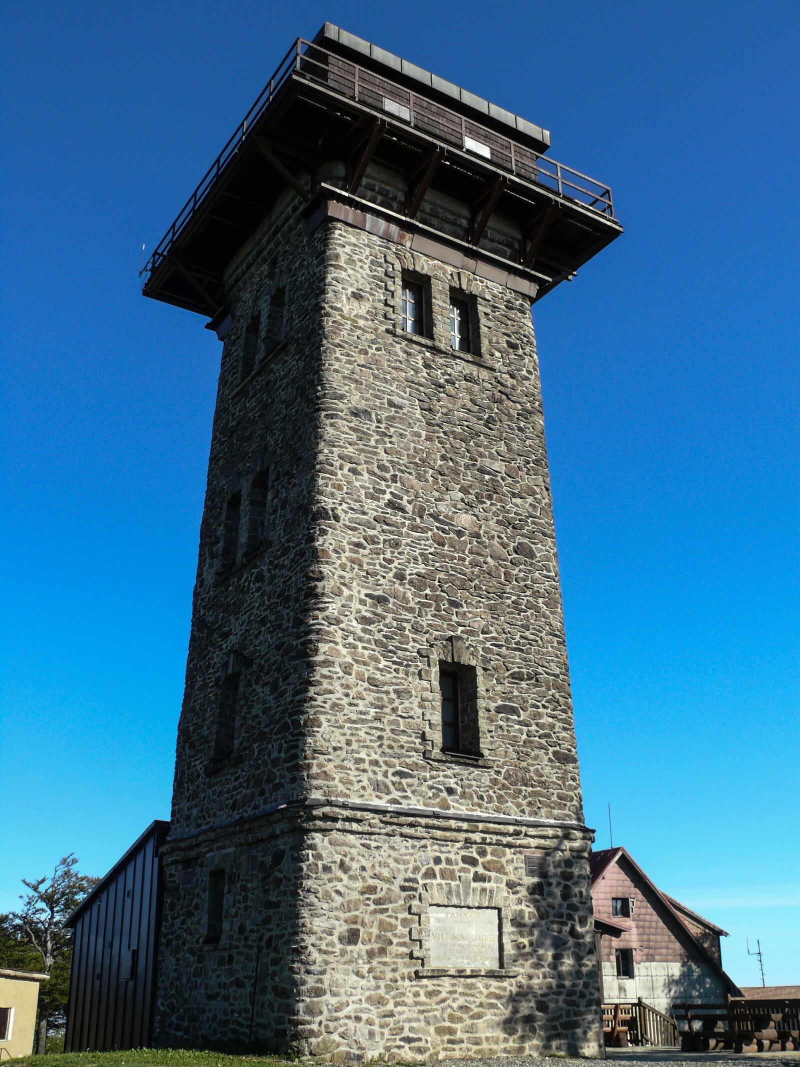 Panasonic DMC-FZ50 sample photo. Erchov, short erchov tower photography