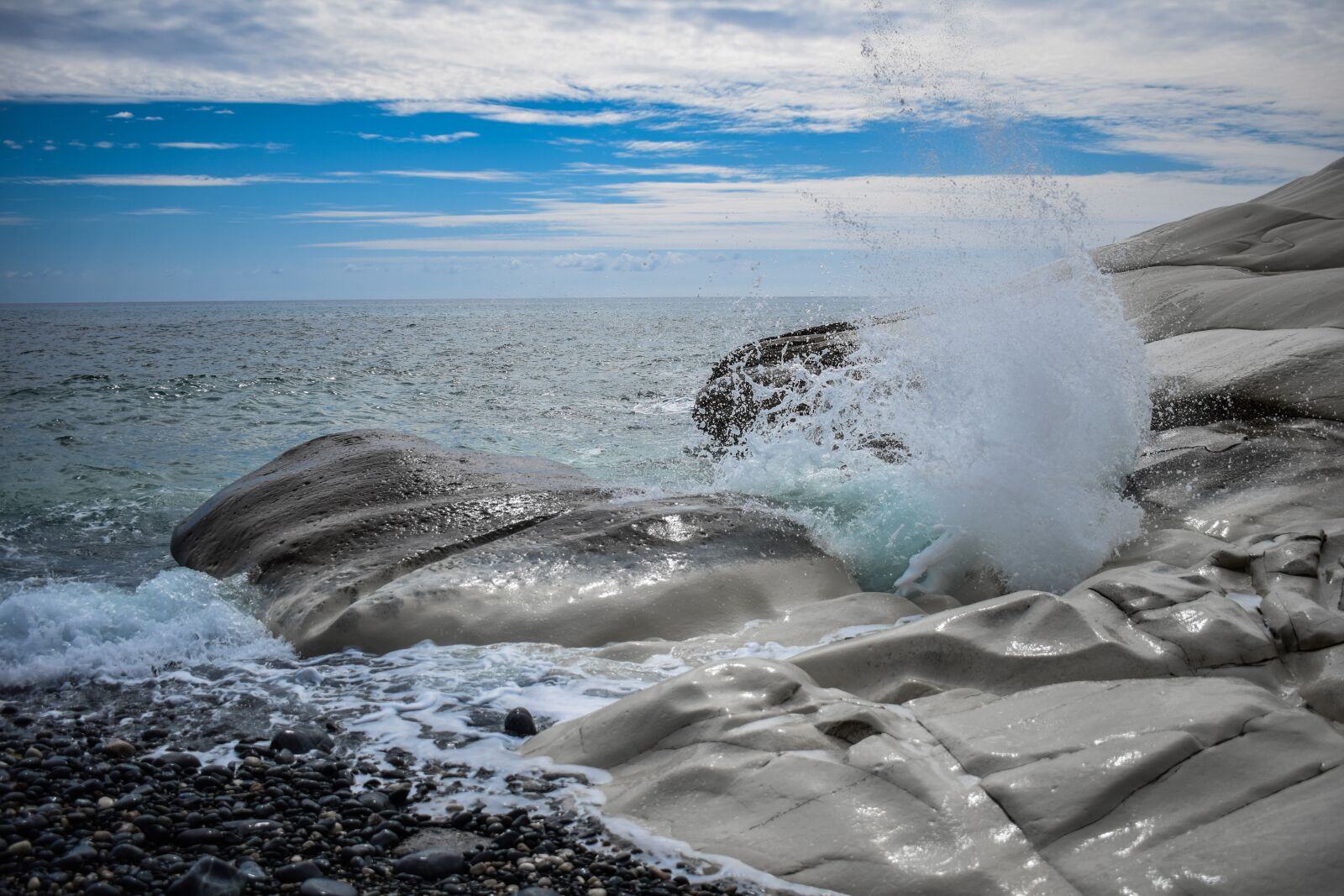 Nikon D3300 sample photo. Pebble beach, nature, sea photography